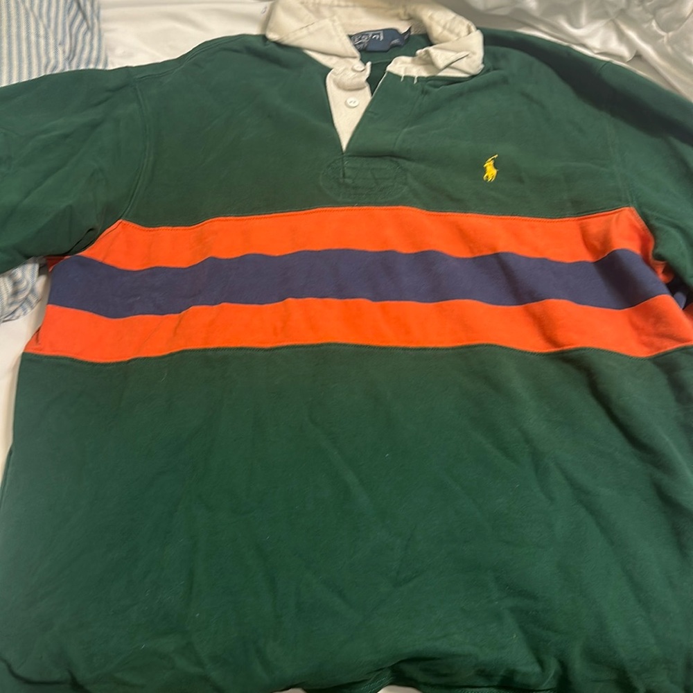 Polo Collared Sweatshit